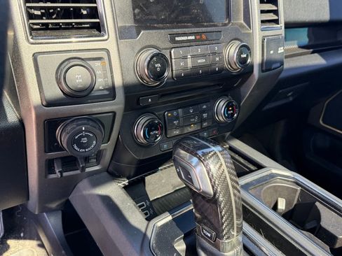 Used 2018 Ford F150 Raptor w/ Equipment Group 802A Luxury image 22