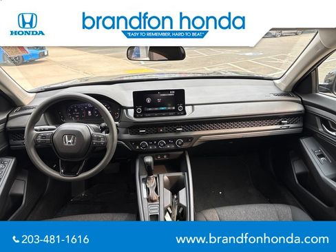 Used 2023 Honda Accord EX image 12