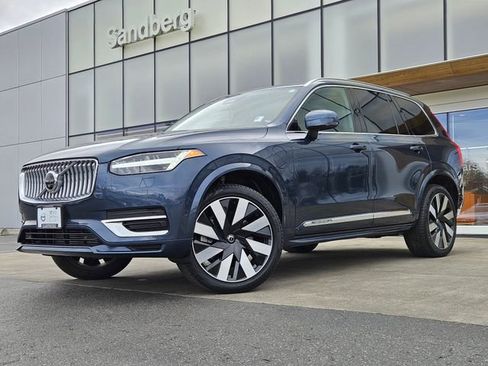Certified 2023 Volvo XC90 T8 Ultimate w/ Protection Package Premier image 1