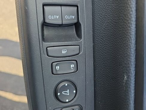 Used 2024 Honda CR-V EX image 12