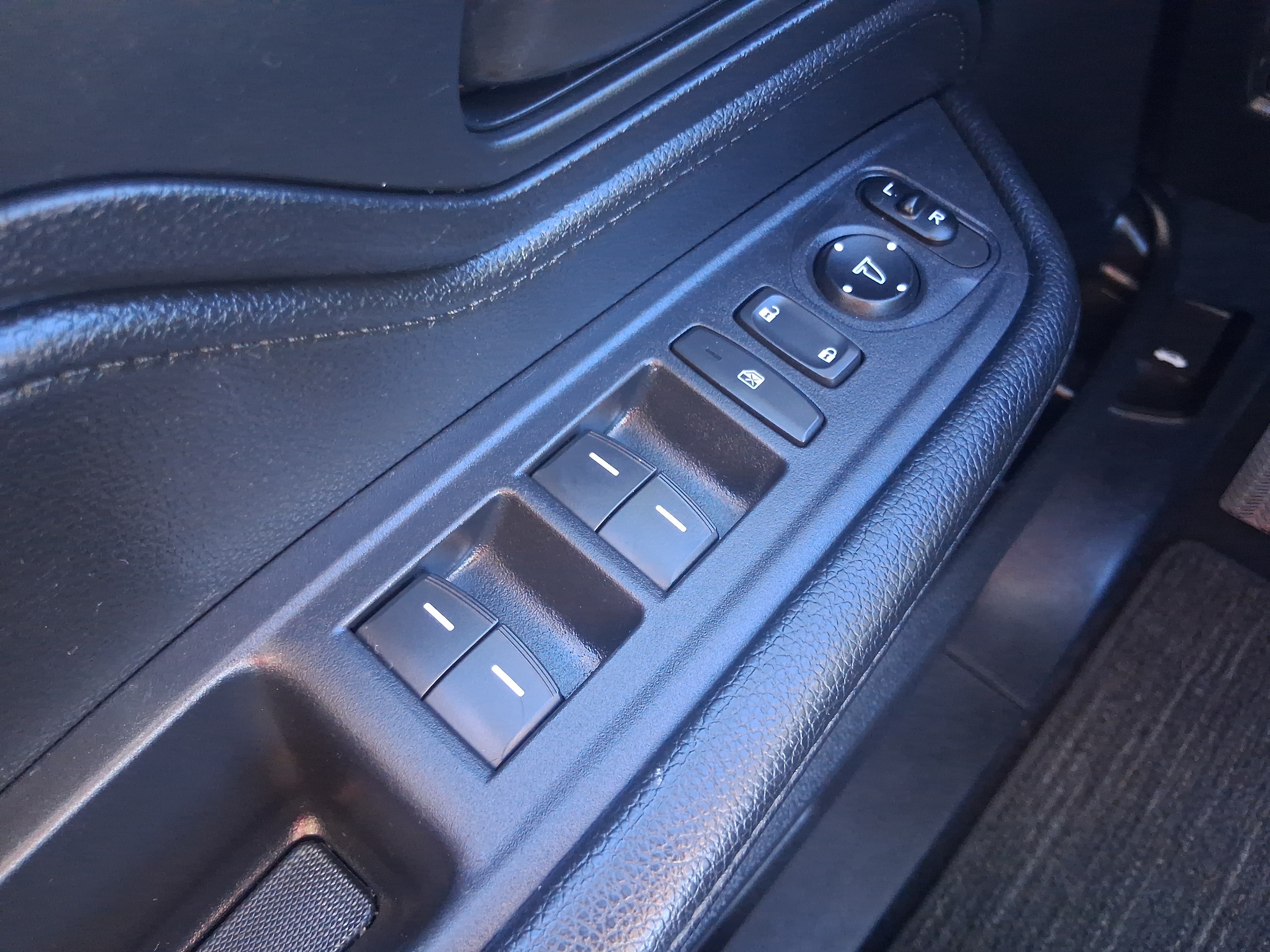 Used 2025 Honda Odyssey EX-L image 21