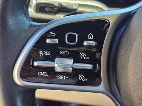 Used 2023 Mercedes-Benz GLE 350 image 33