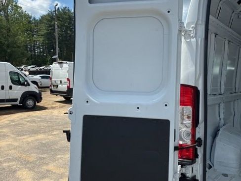 Used 2023 RAM ProMaster 3500 FWD image 14