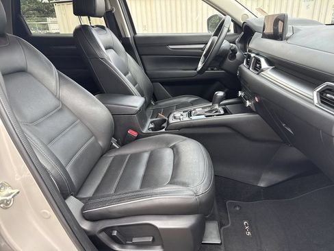 Used 2025 MAZDA CX-5 AWD 2.5 S w/ Preferred Package image 10