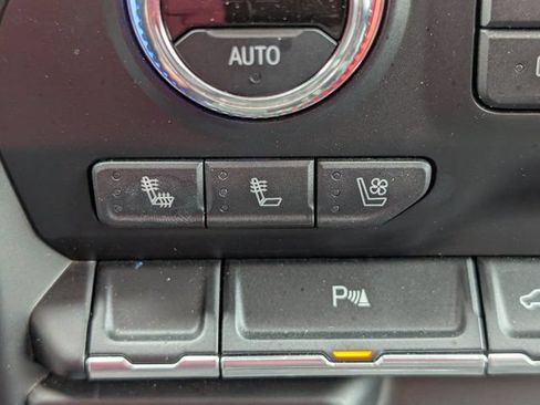 Used 2021 GMC Sierra 1500 Denali AWD/4WD image 19