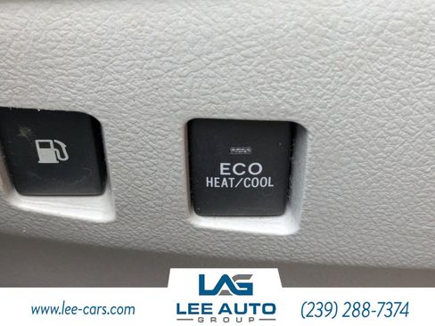 Used 2007 Toyota Camry Hybrid FWD image 18