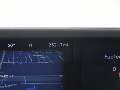 Used 2025 Lincoln Nautilus Premier image 42