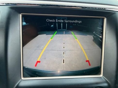 Used 2015 Jeep Grand Cherokee Limited w/ Trailer Tow Group IV AWD/4WD image 28
