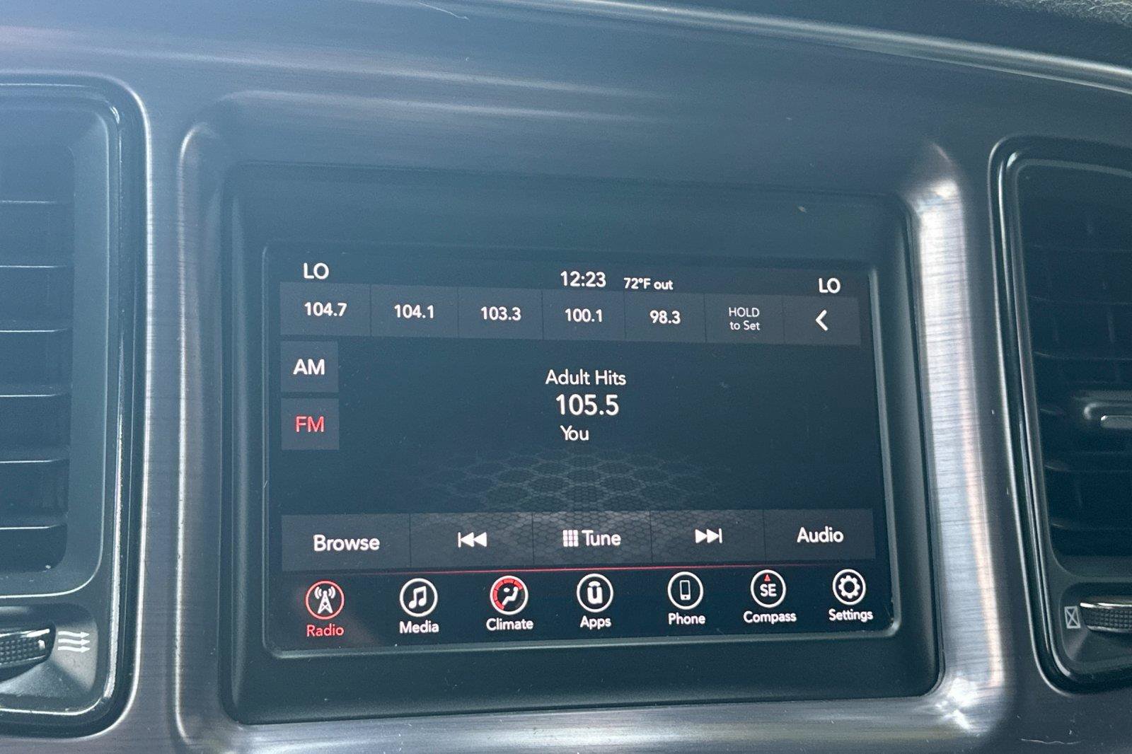 Used 2018 Dodge Challenger SXT RWD image 16