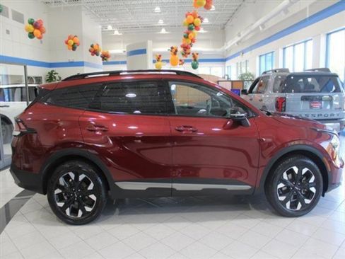 Used 2023 Kia Sportage X-Line w/ X-Line Premium Package image 4