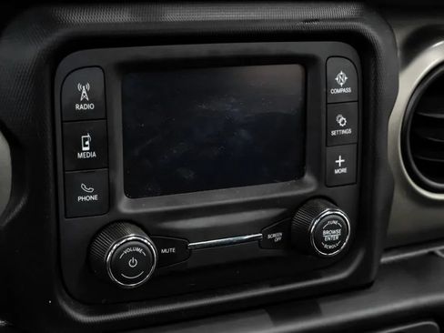 Used 2021 Jeep Wrangler Sport AWD/4WD image 31
