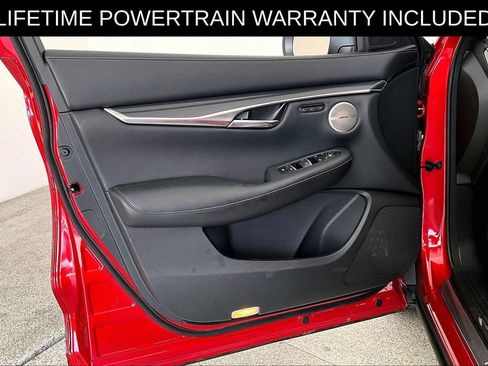 Used 2025 INFINITI QX50 Sport AWD/4WD image 23