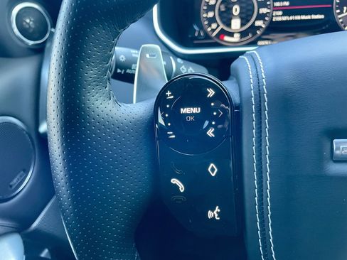 Used 2022 Land Rover Range Rover Sport SVR image 23