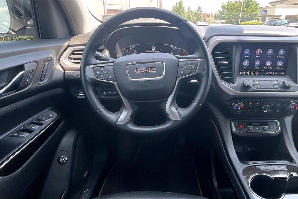 Used 2023 GMC Acadia AT4 w/ Technology Package AWD/4WD image 5