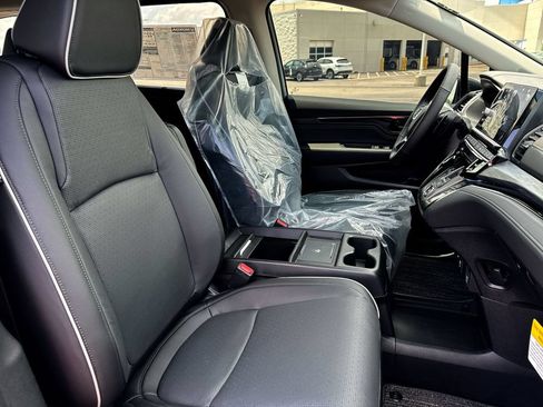 New 2026 Honda Odyssey Elite image 26