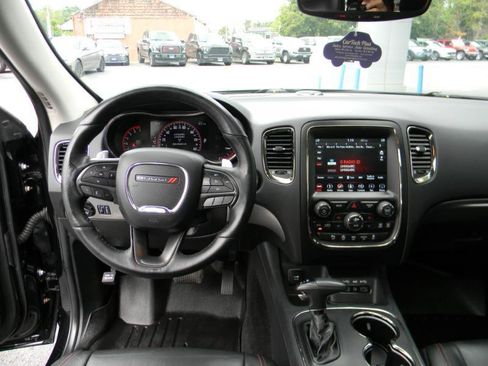Used 2018 Dodge Durango GT w/ Premium Group AWD/4WD image 17