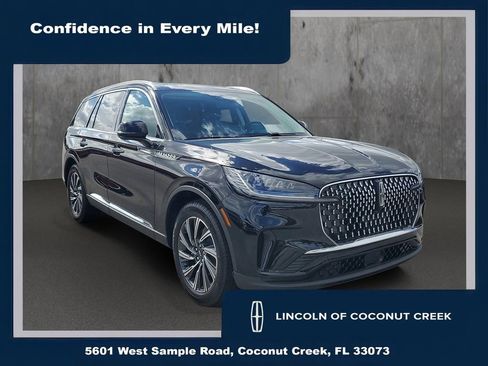 New 2026 Lincoln Aviator 2WD image 1