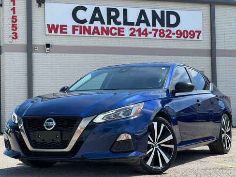 Used 2020 Nissan Altima 2.5 SR FWD image 1