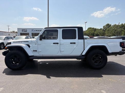 Used 2022 Jeep Gladiator Sport AWD/4WD image 4
