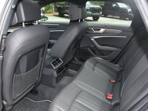 Used 2021 Audi A6 3.0T allroad Premium Plus w/ Executive Package AWD/4WD image 17