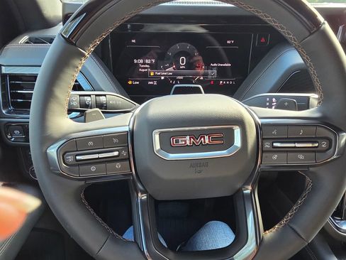 New 2026 GMC Yukon AT4 w/ AT4 Premium Plus Package AWD/4WD image 35