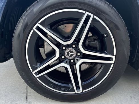 Used 2024 Mercedes-Benz GLS 450 GLS 450 image 10