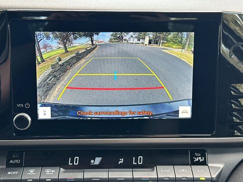 Used 2025 Toyota Camry LE FWD image 19