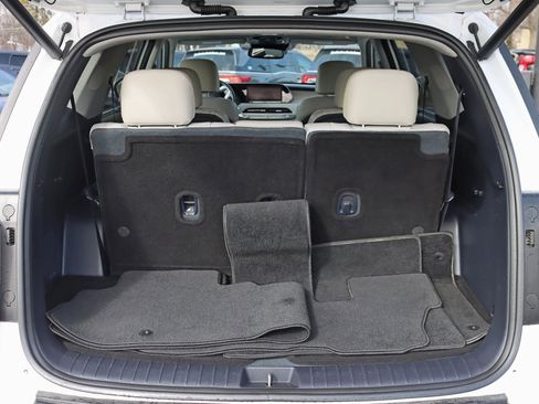 Used 2021 Hyundai Palisade Limited image 43