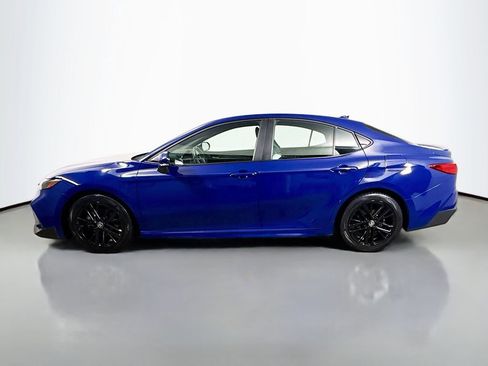 Certified 2025 Toyota Camry SE w/ Convenience Package FWD image 4