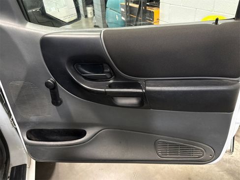 Used 2008 Ford Ranger XLT image 10