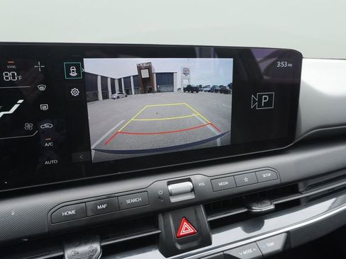 Used 2025 Kia K4 EX FWD image 23