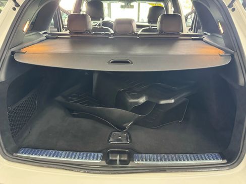 Used 2020 Mercedes-Benz GLC 300 GLC 300 Sport Utility 4D image 22