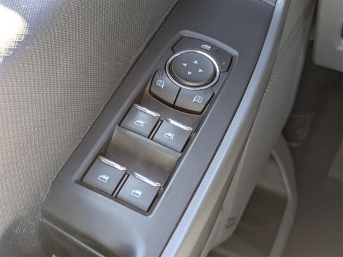 Used 2023 Ford F150 XLT image 25