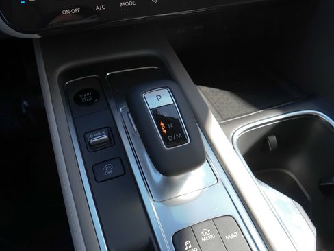 New 2026 INFINITI QX60 Luxe w/ Family Package image 22