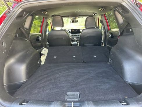 Used 2025 Jeep Compass Trailhawk AWD/4WD image 61