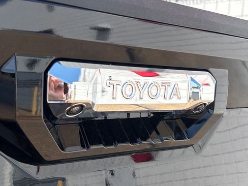 New 2026 Toyota Tundra Limited AWD/4WD image 31