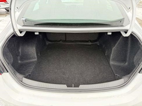 Certified 2024 Chevrolet Malibu LT image 12