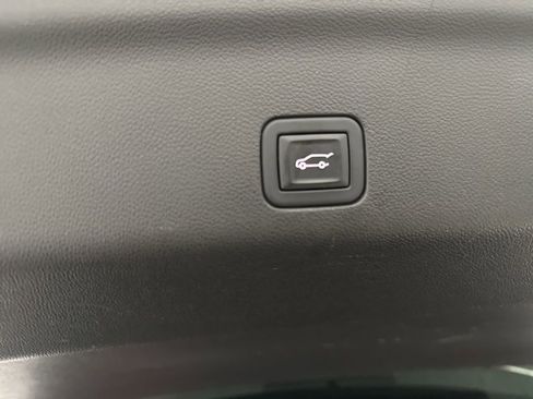 Used 2023 Chevrolet Tahoe Z71 image 29