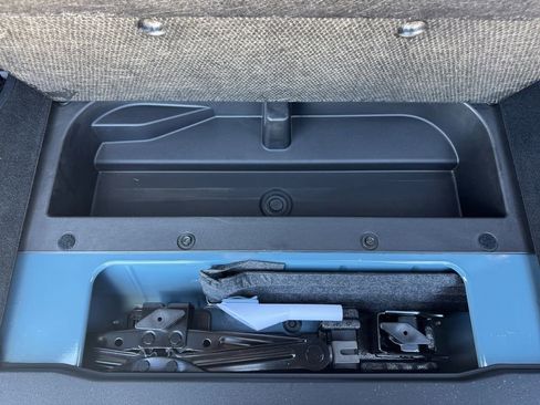 Used 2023 Ford Bronco 2-Door image 17