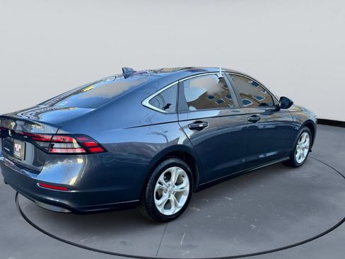 Used 2023 Honda Accord LX image 10