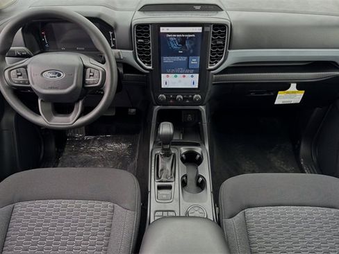 Used 2024 Ford Ranger XL w/ Trailer Tow Package image 10