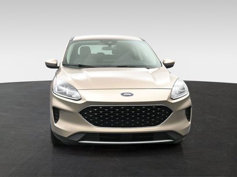 Used 2020 Ford Escape SE FWD image 7