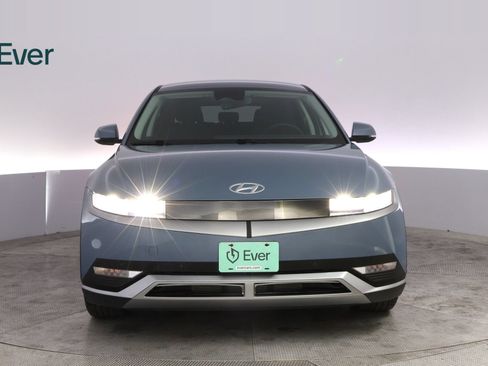 Used 2024 Hyundai Ioniq 5 SEL RWD image 12