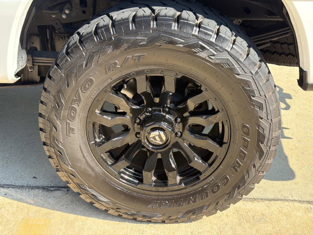 Used 2025 Ford F250 Platinum AWD/4WD image 6