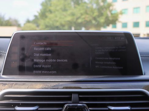 Used 2017 BMW 750i xDrive AWD/4WD image 36