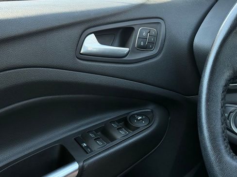 Used 2013 Ford Escape SEL image 21