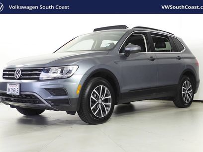 Used 2019 Volkswagen Tiguan SE w/ Panoramic Sunroof Package