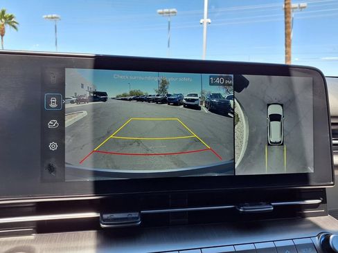 Used 2024 Hyundai Kona Limited AWD/4WD image 5