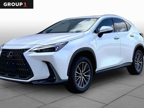 Used 2025 Lexus NX 250 FWD w/ Towing Package (2000 Lbs) image 1