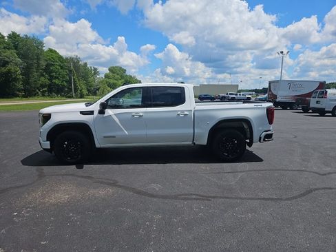 Used 2024 GMC Sierra 1500 Elevation AWD/4WD image 4